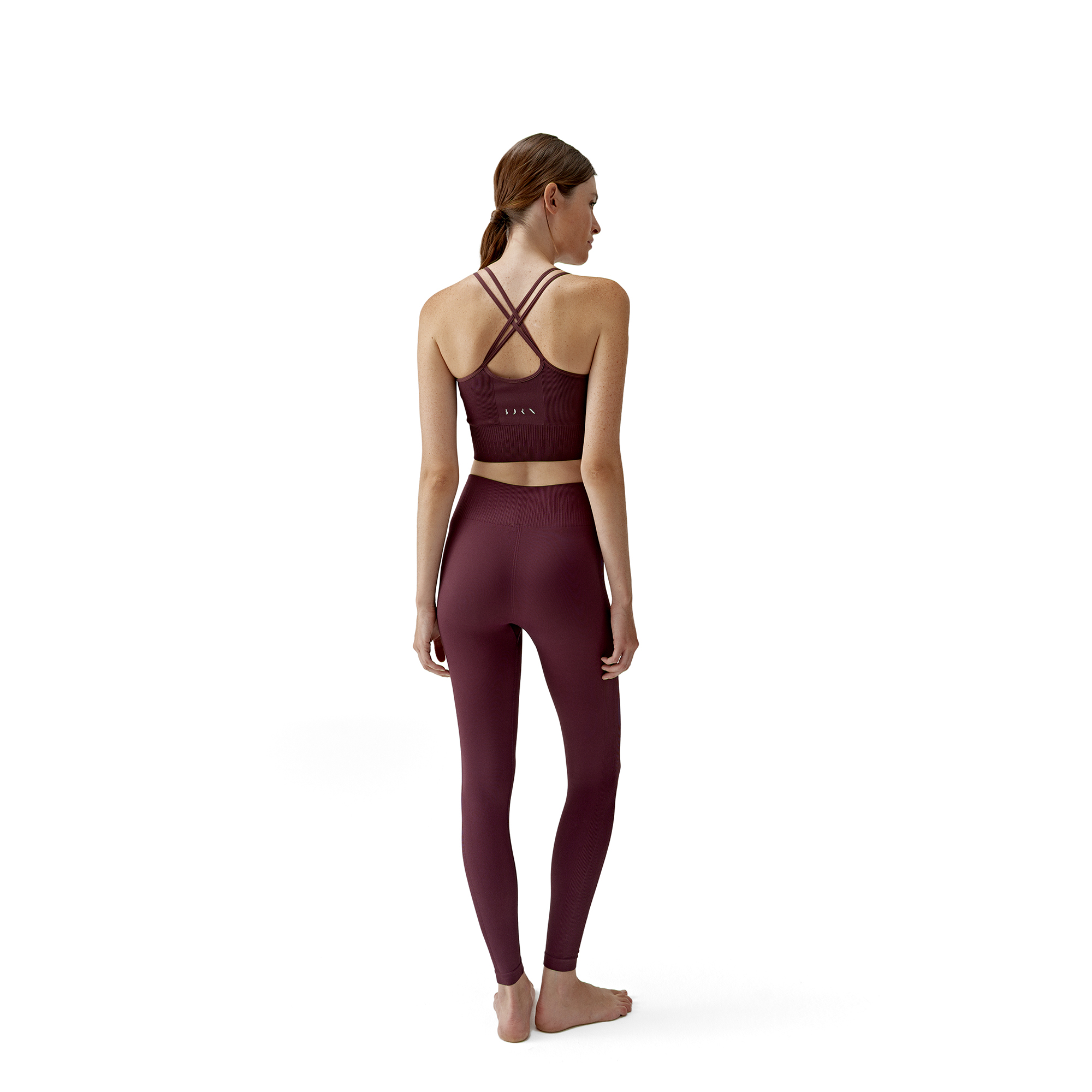 Top Deportivo Naia Nascida Vivendo Yoga