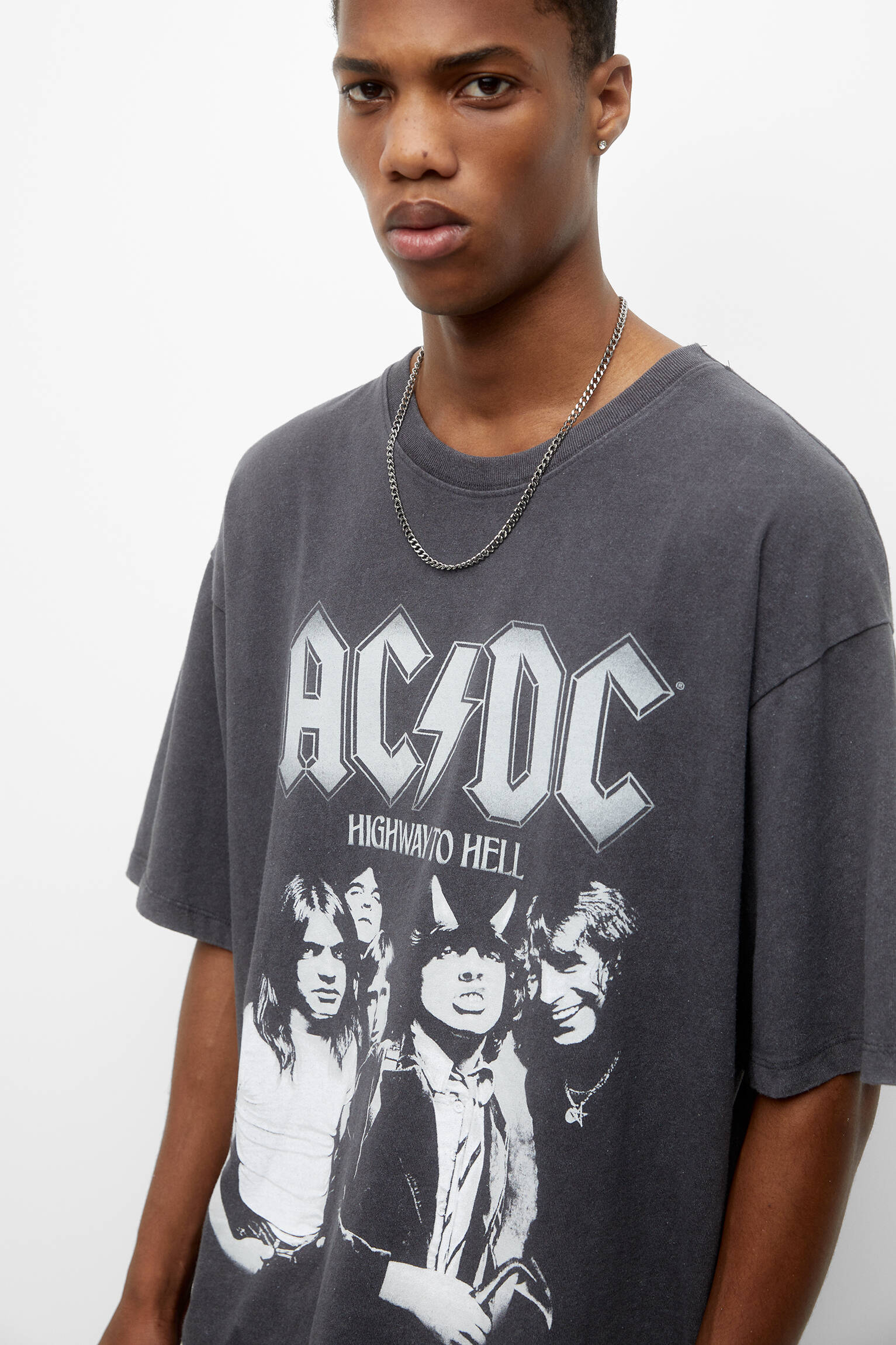Camiseta AC/DC Washed Highway to Hell - Cinza