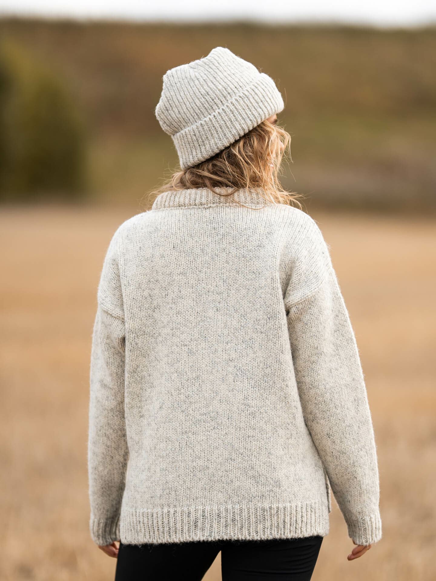 Nansen Womans Sweater Split Seam