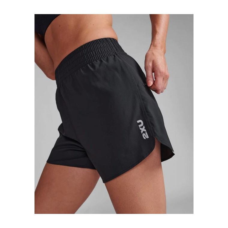2XU Aero Hi-Rise 4 InchShorts Black/Silver Reflective
