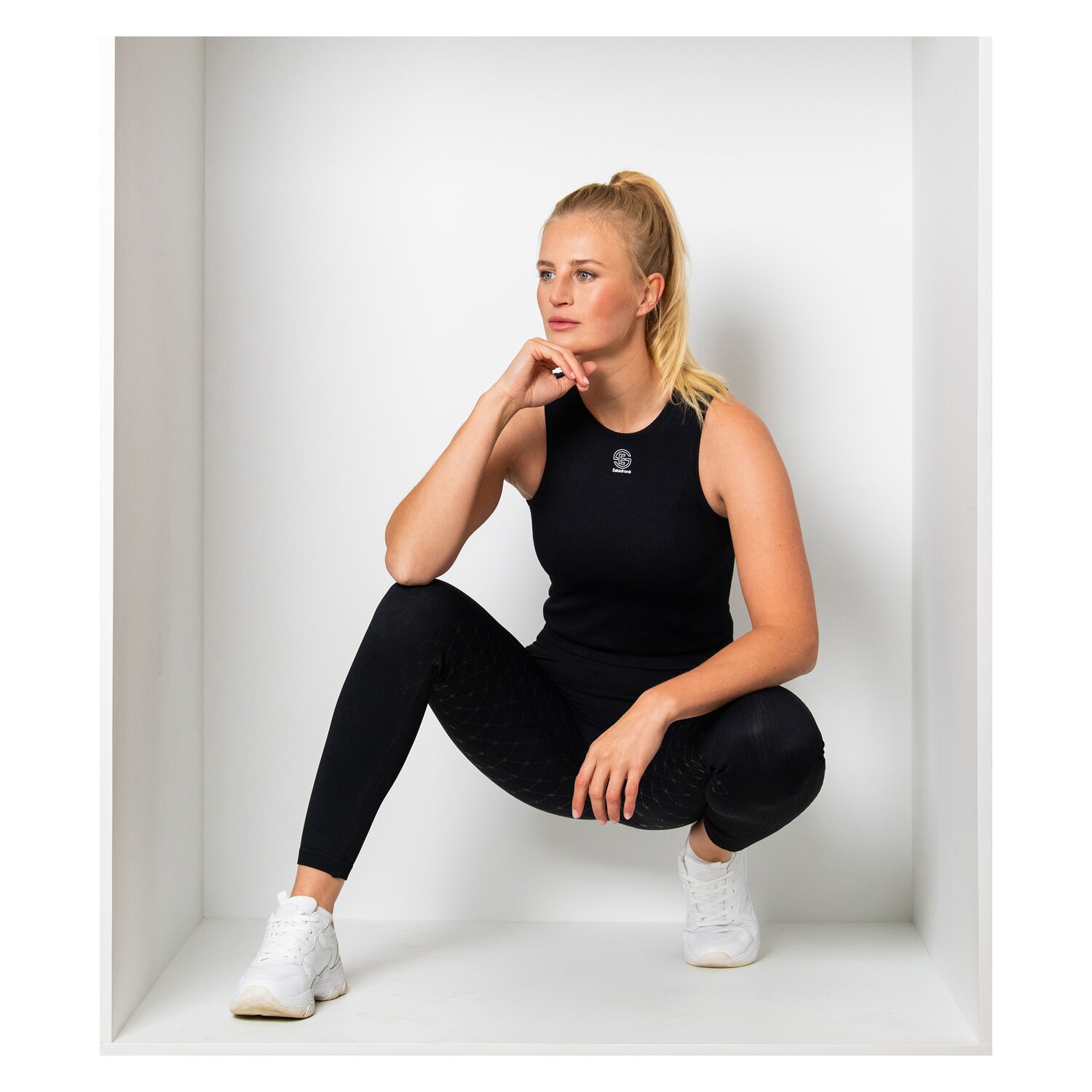 ESKADRON Dynamic Shirt Tank Seamless - black