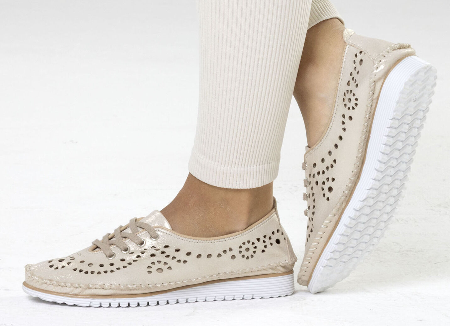 Andrea Conti, sommerliche Damen-Schnürschuhe, Weite G, mit herausnehmbarem Fußbett