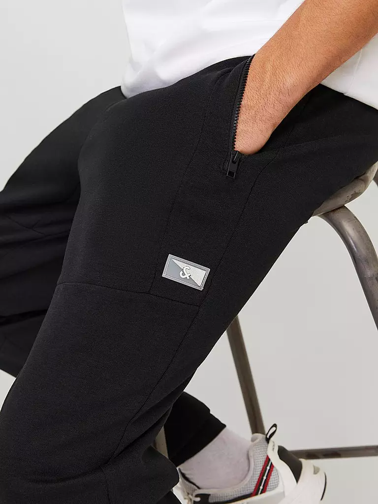 JACK & JONES Jogginghose JPSTWILL JJAIR schwarz