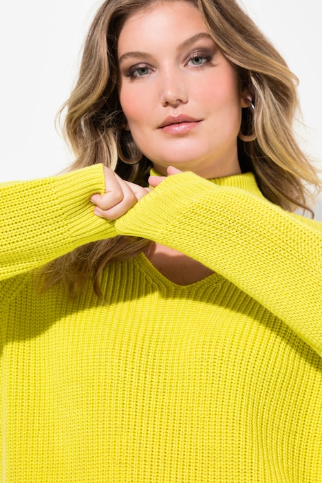 Pullover, Regular Fit, V-Ausschnitt mit Choker