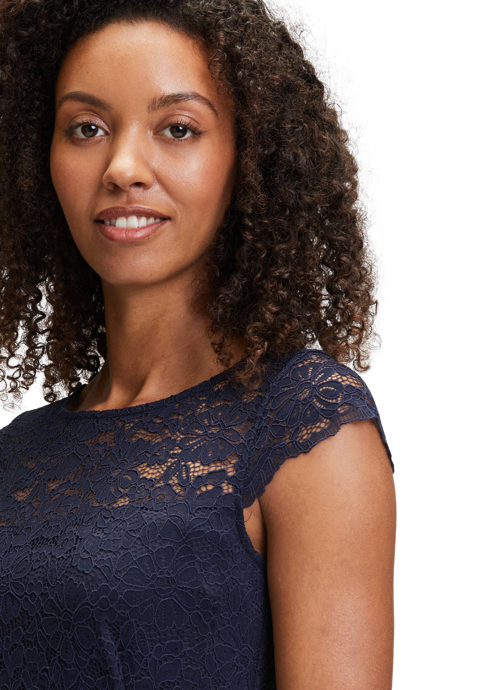 Vera Mont| Damen Cocktailkleid mit Spitze