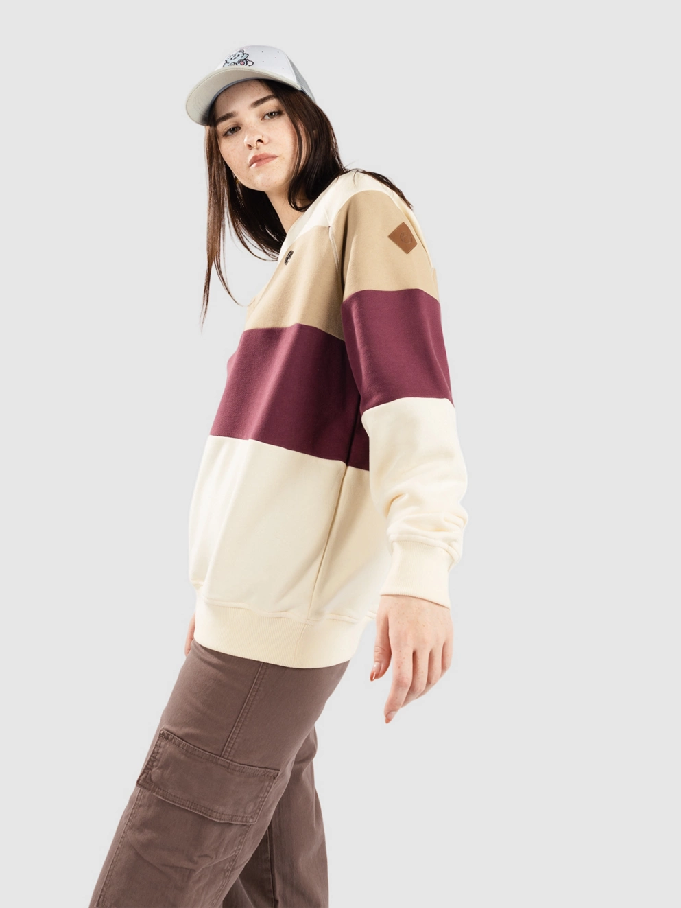 Kazane Anita Sweater wht asp chinch eggplant