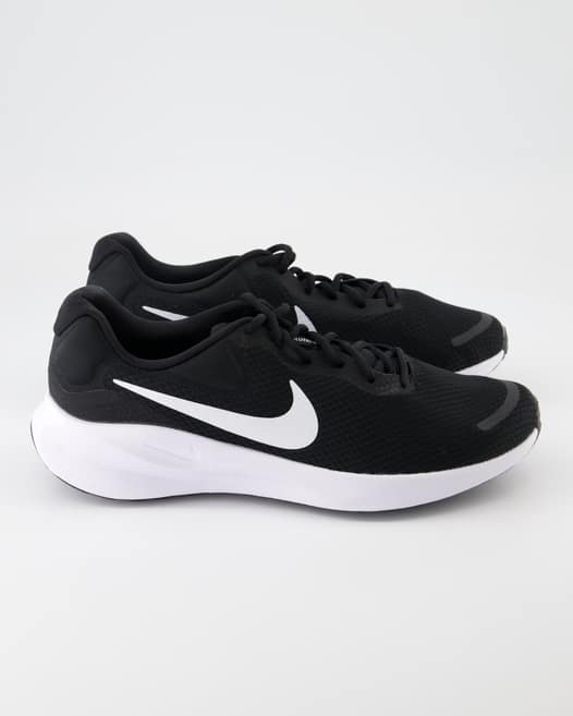 Nike Revolution 7 Sportschuhe in Schwarz