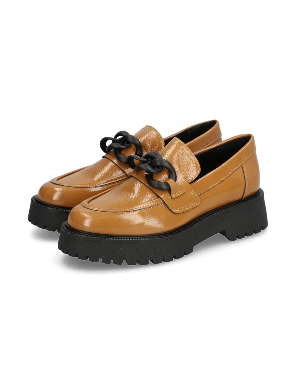 Lackleder Slipper klassisch