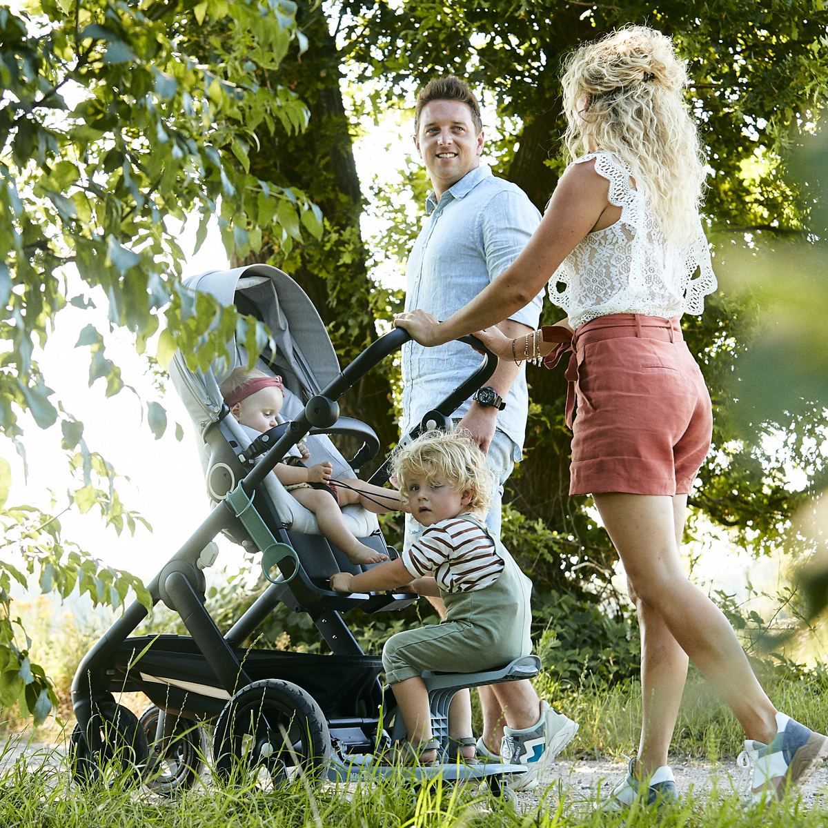 EVE Kids Kid-Sit meerijdstoeltje / meerijdplankje Forest Green kopen? - Shop nu