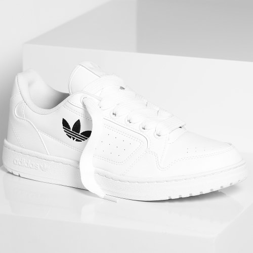 Baskets NY 90 Footwear White Core Black x Superlaced Gros Lacet Blanc