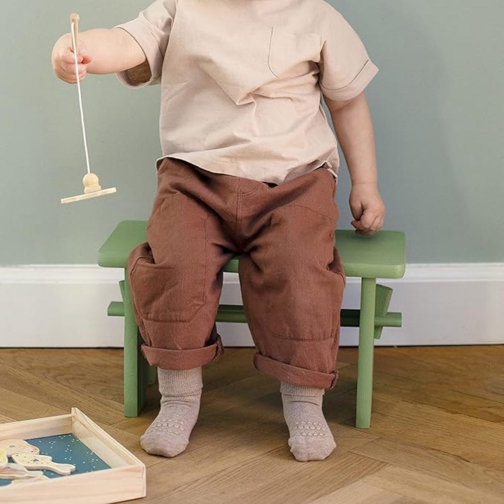 Bamboo Strømper Antislip Sand - Gobabygo → Luksusbaby.dk