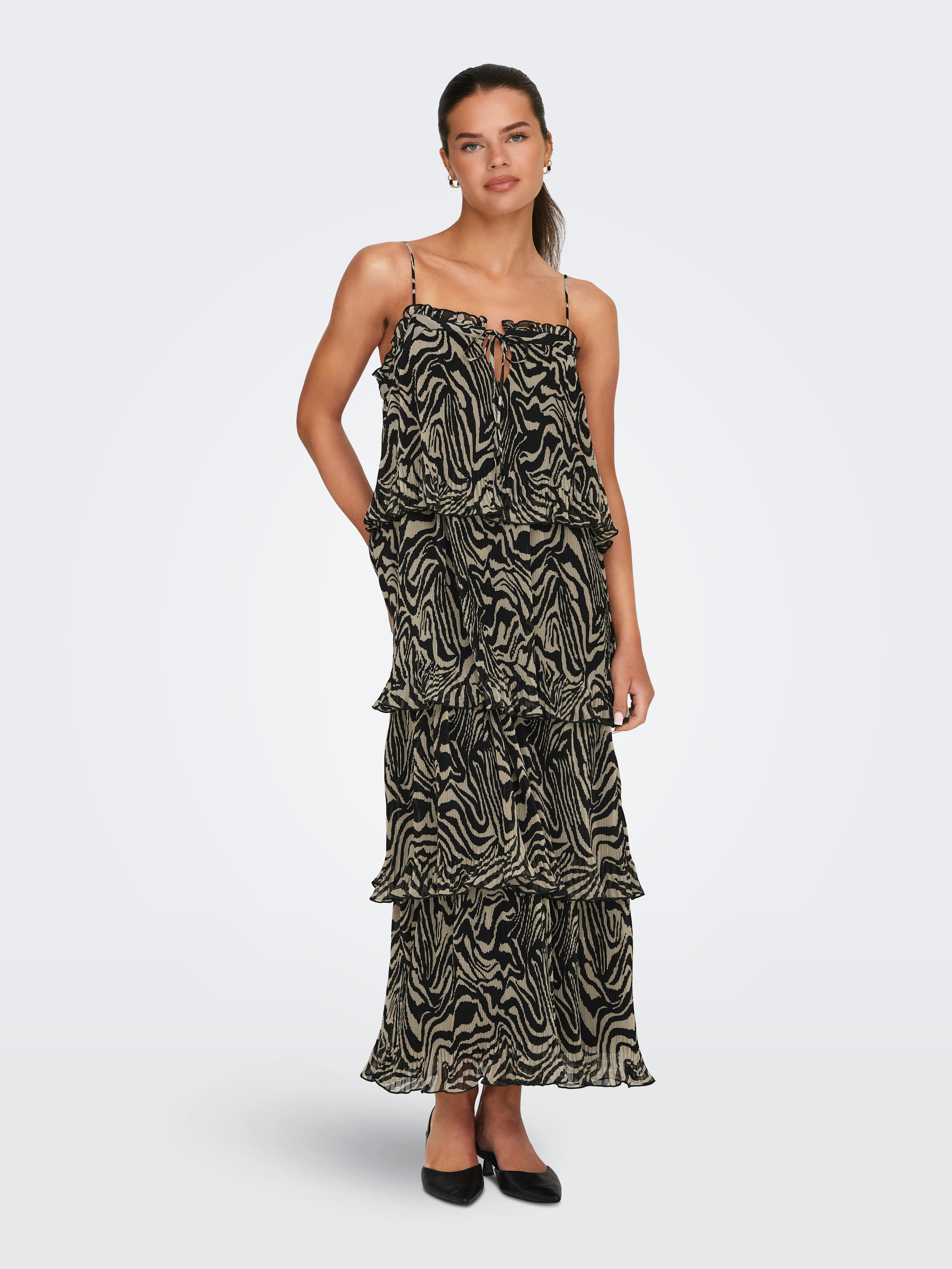 ONLASTA Langes Kleid Black