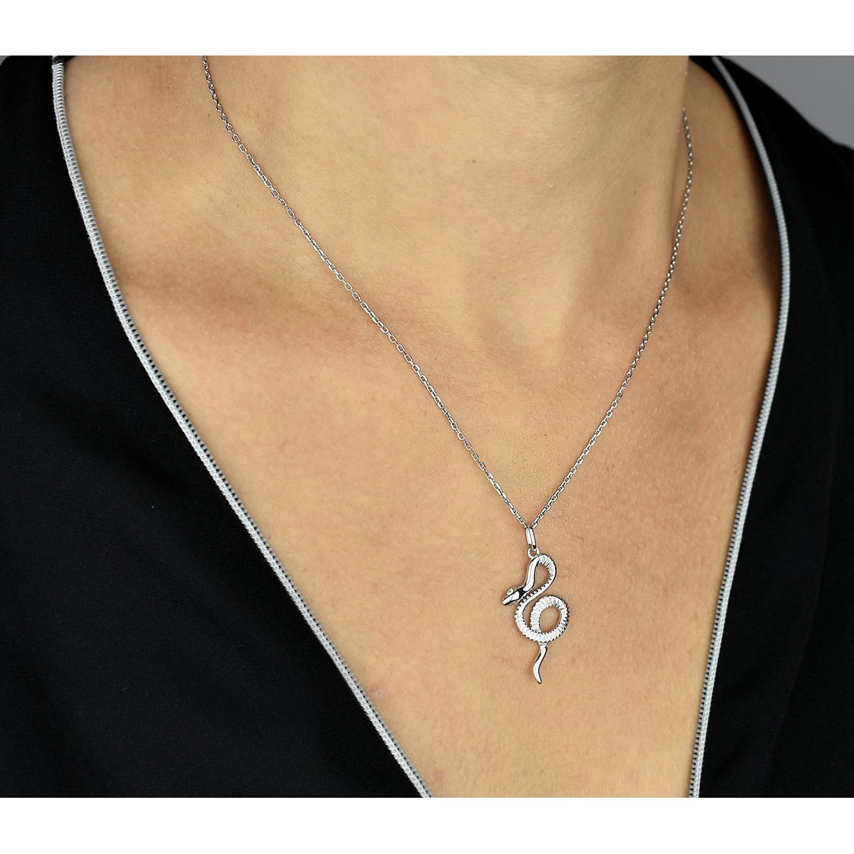 Collier serpent yeux oxydes de zirconium Argent 925 Rhodié