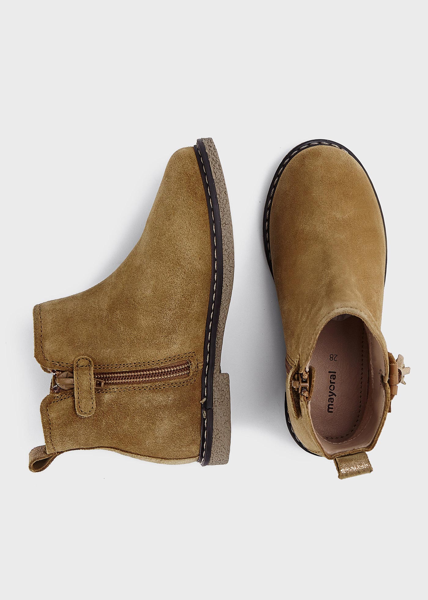 Botas de tornozelo em couro sustentável para meninas
