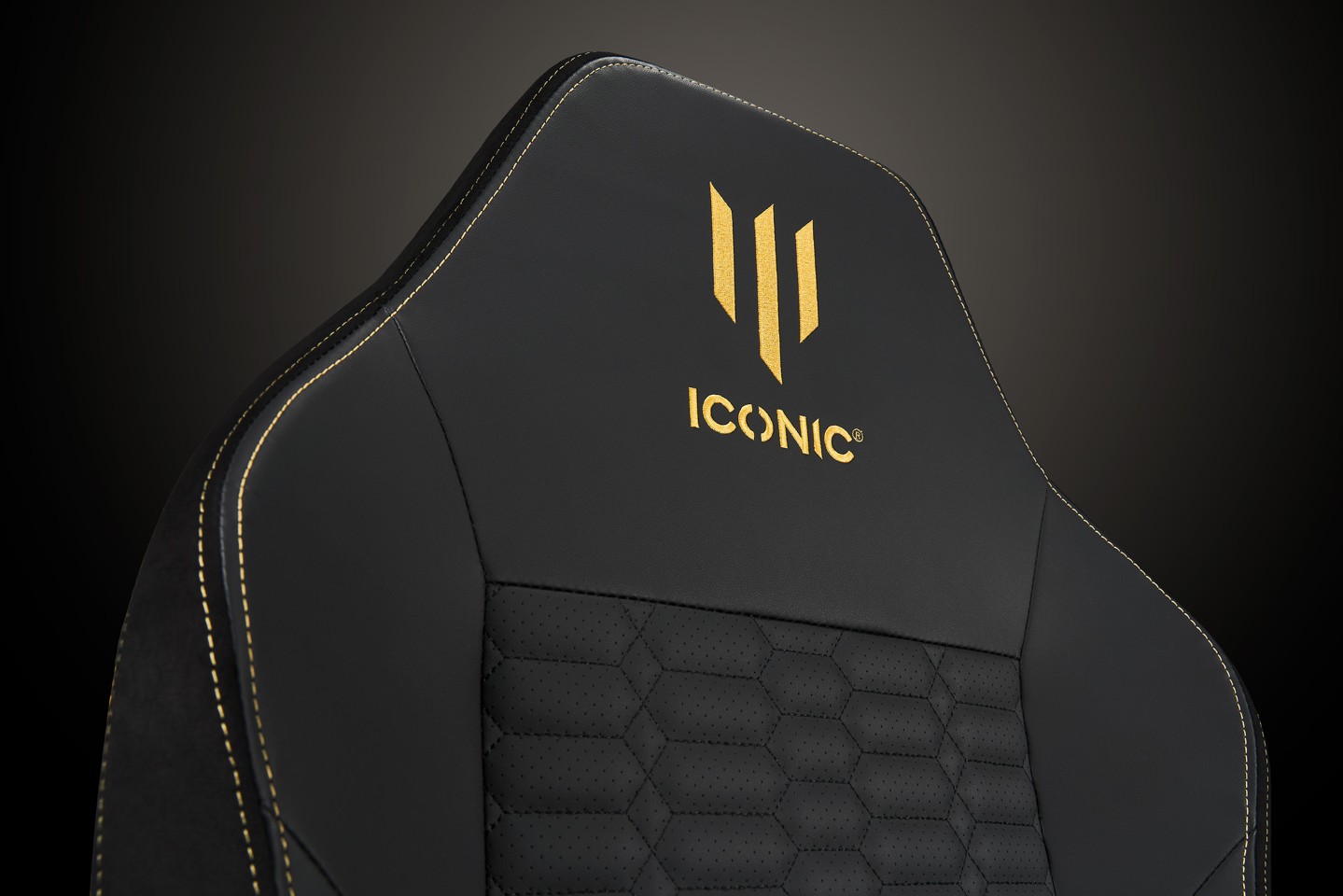 Apollon Classic / Gold Top Black seat + Gold logo
