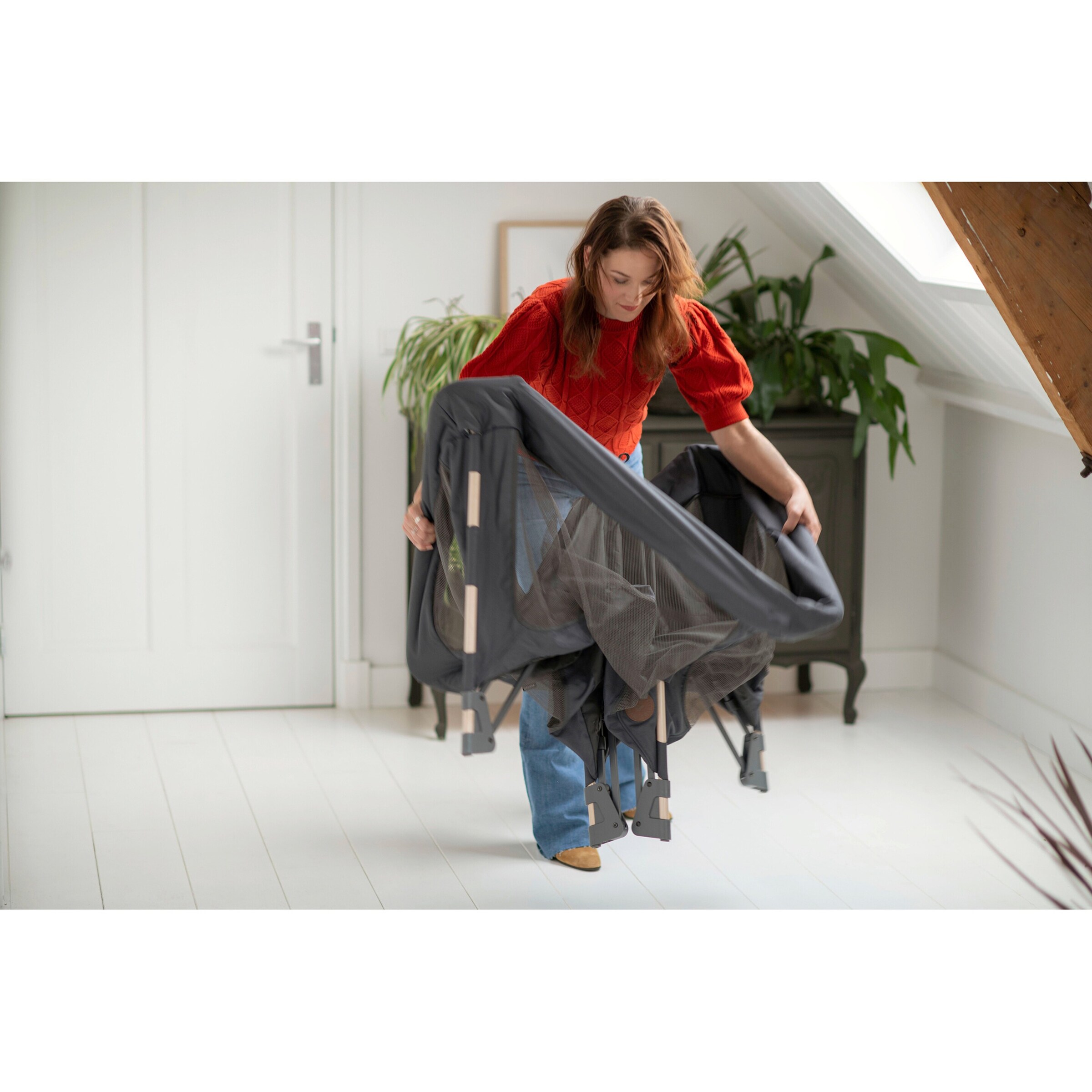 Maxi-Cosi Reisebett Swift 3-in-1 Beyond Graphite Eco
