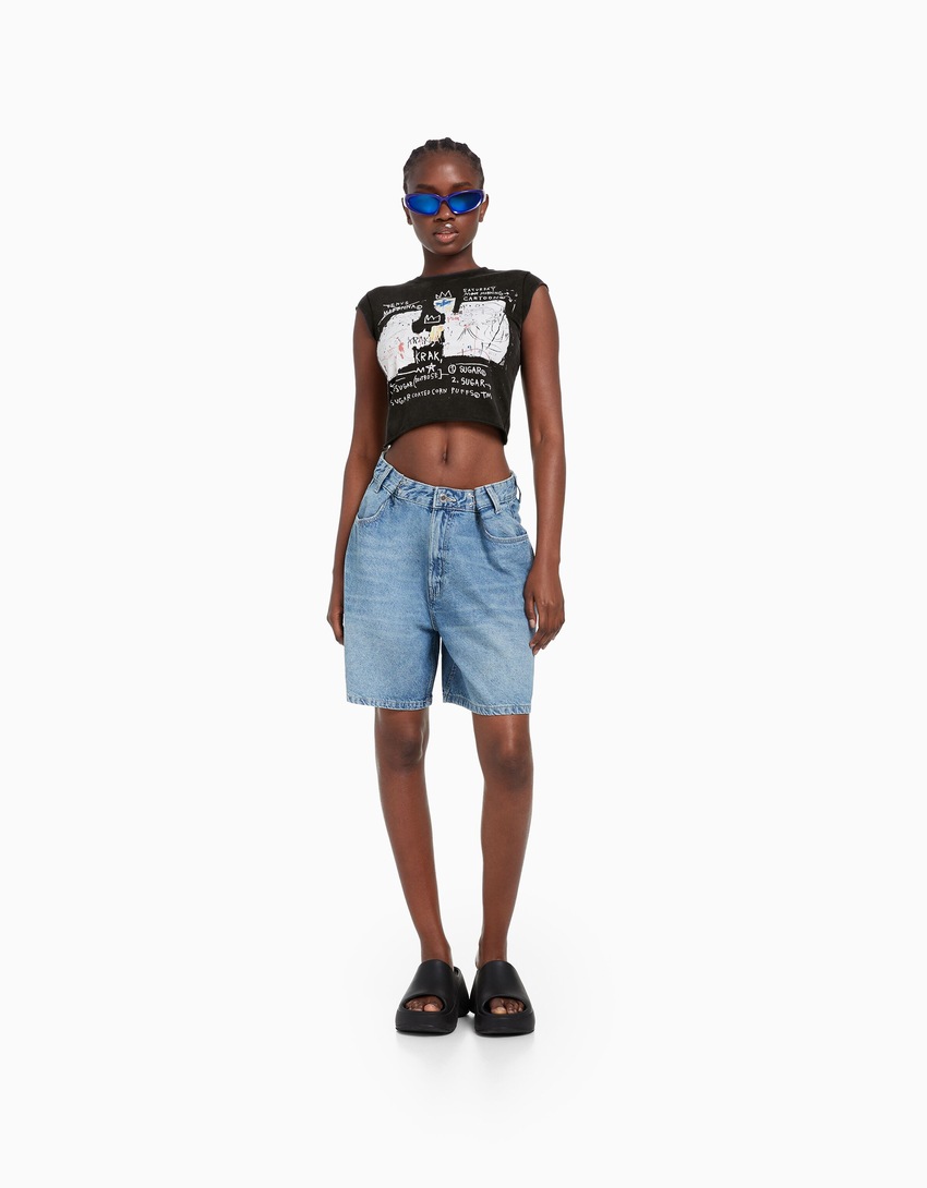 Camiseta de manga curta com estampa de Jean-Michel Basquiat