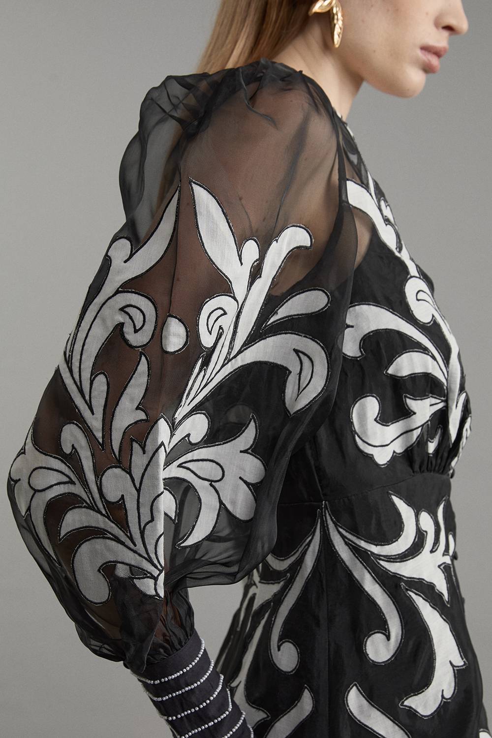 KarenMillen Petite Robe Midi Tissée Boutonnée en Organdie à Appliqué