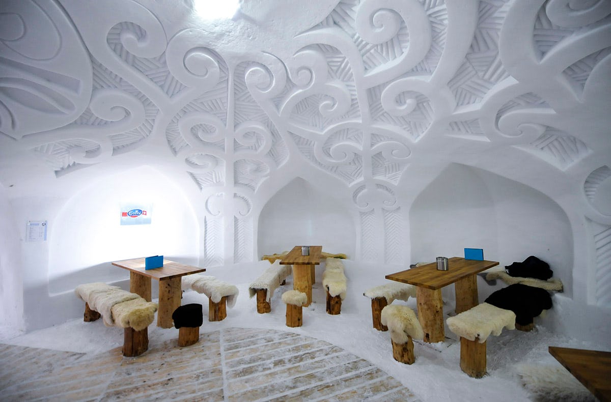 Iglu-Übernachtung auf der Zugspitze