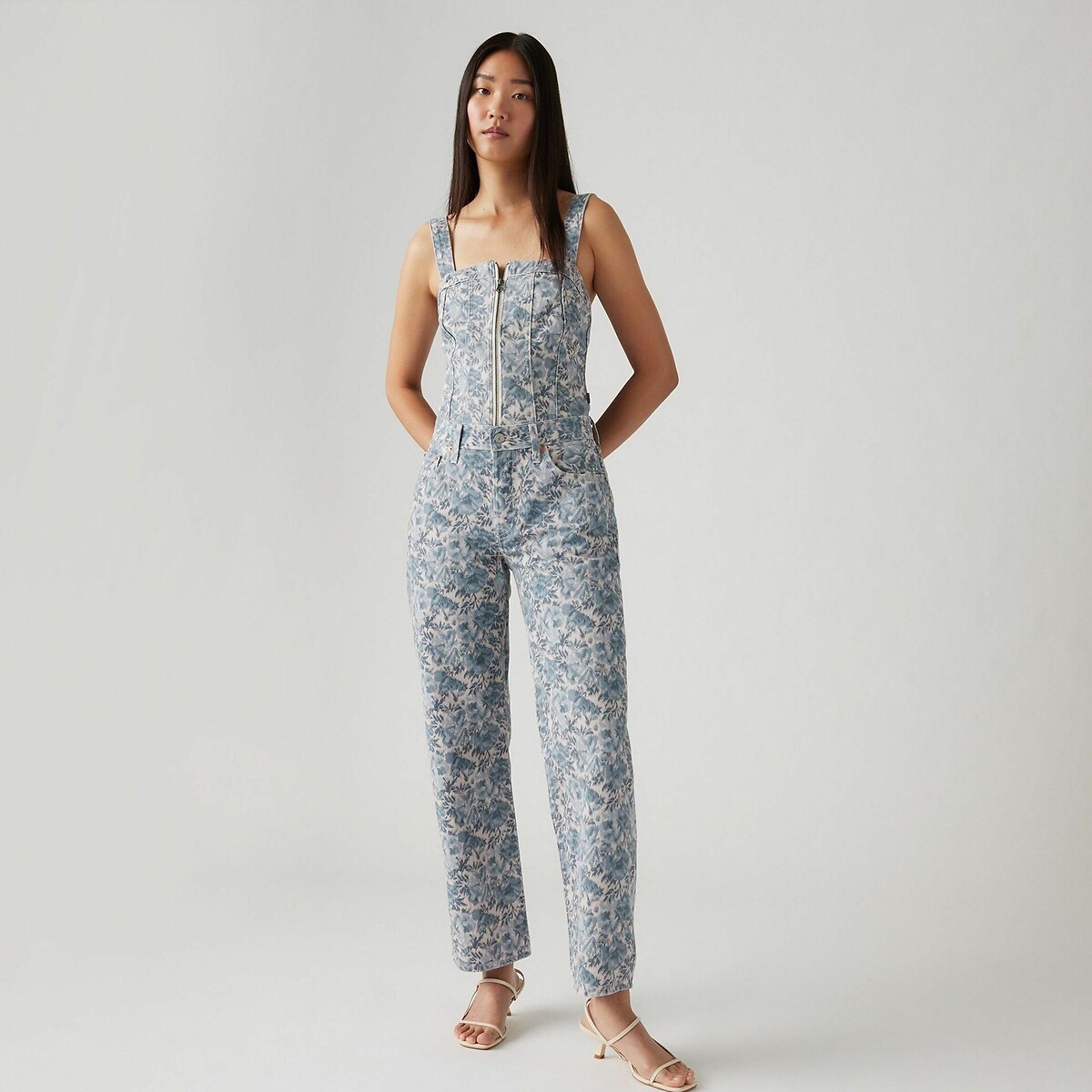 LEVI'S<br>Jeans 501® Anos 90 - Cano Curto