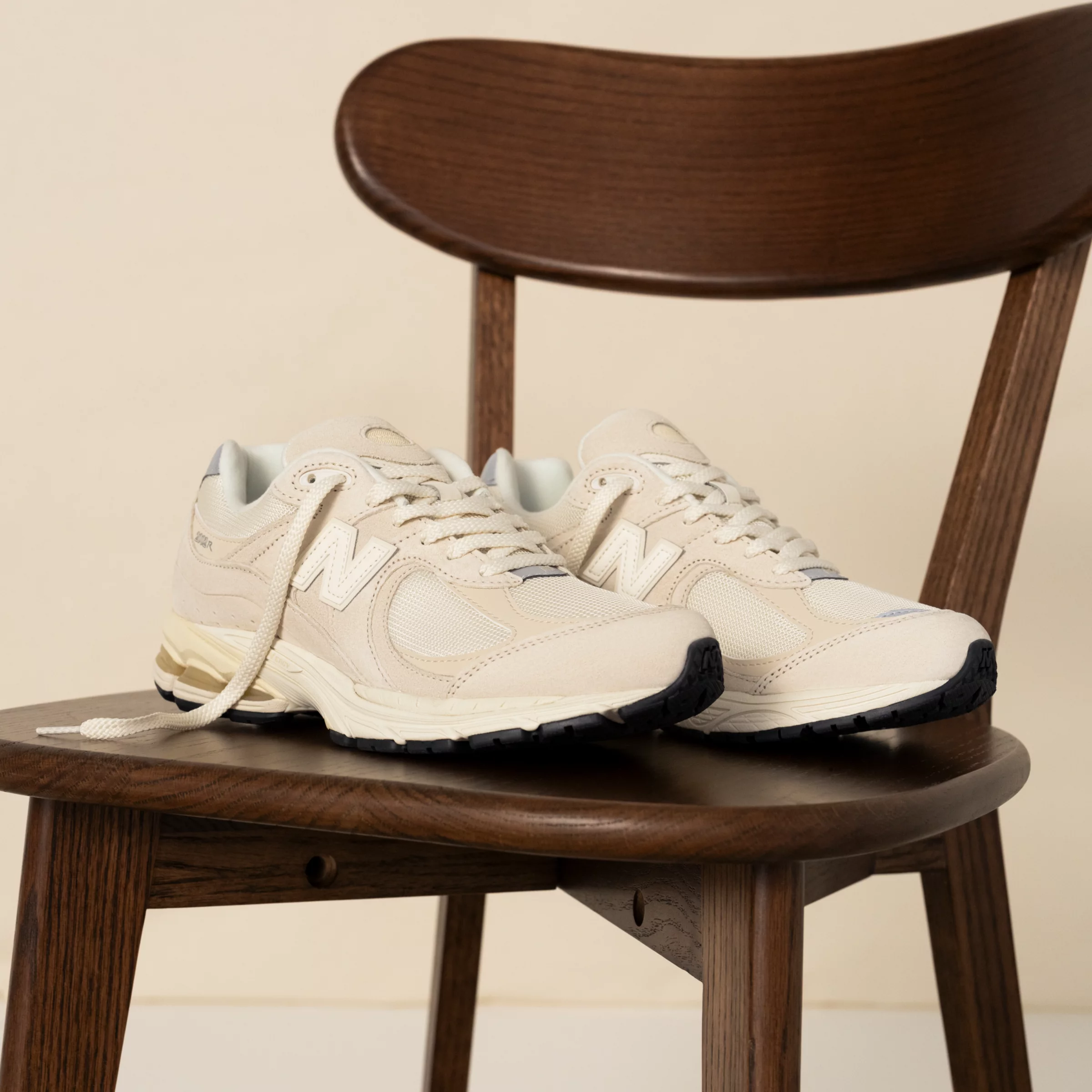2002R Calm Taupe con Angora e Silver Metalic