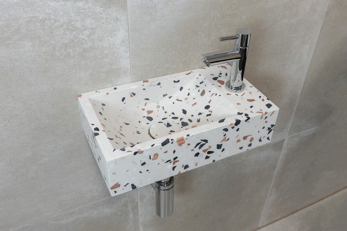 Saniclear Terrazzo fonteinset met rechte kraan in chroom