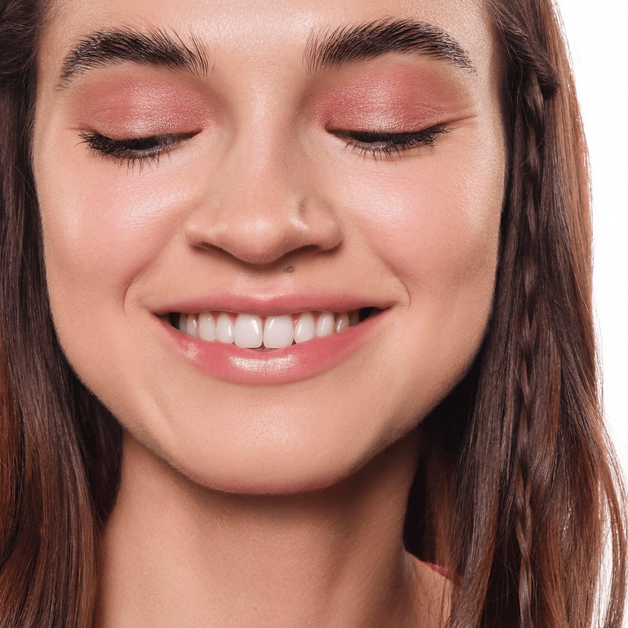 cream eyeshadow