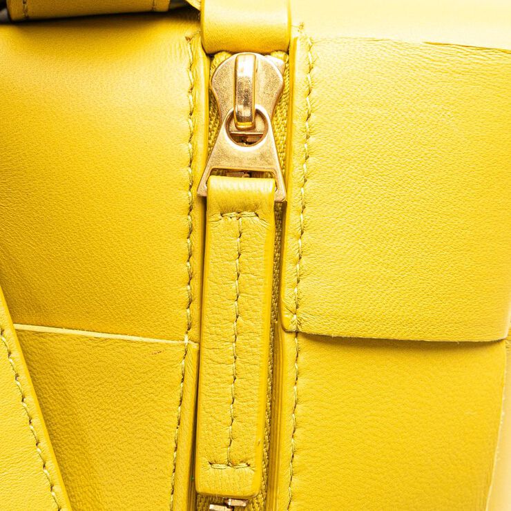 Bottega Veneta Vintage Bottega Veneta Shoulder Bag Yellow