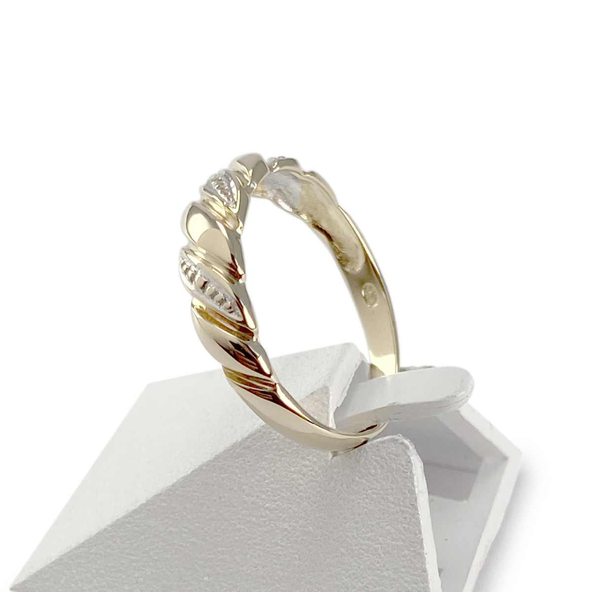 Bague d'occasion or 750 jaune et rhodié diamant