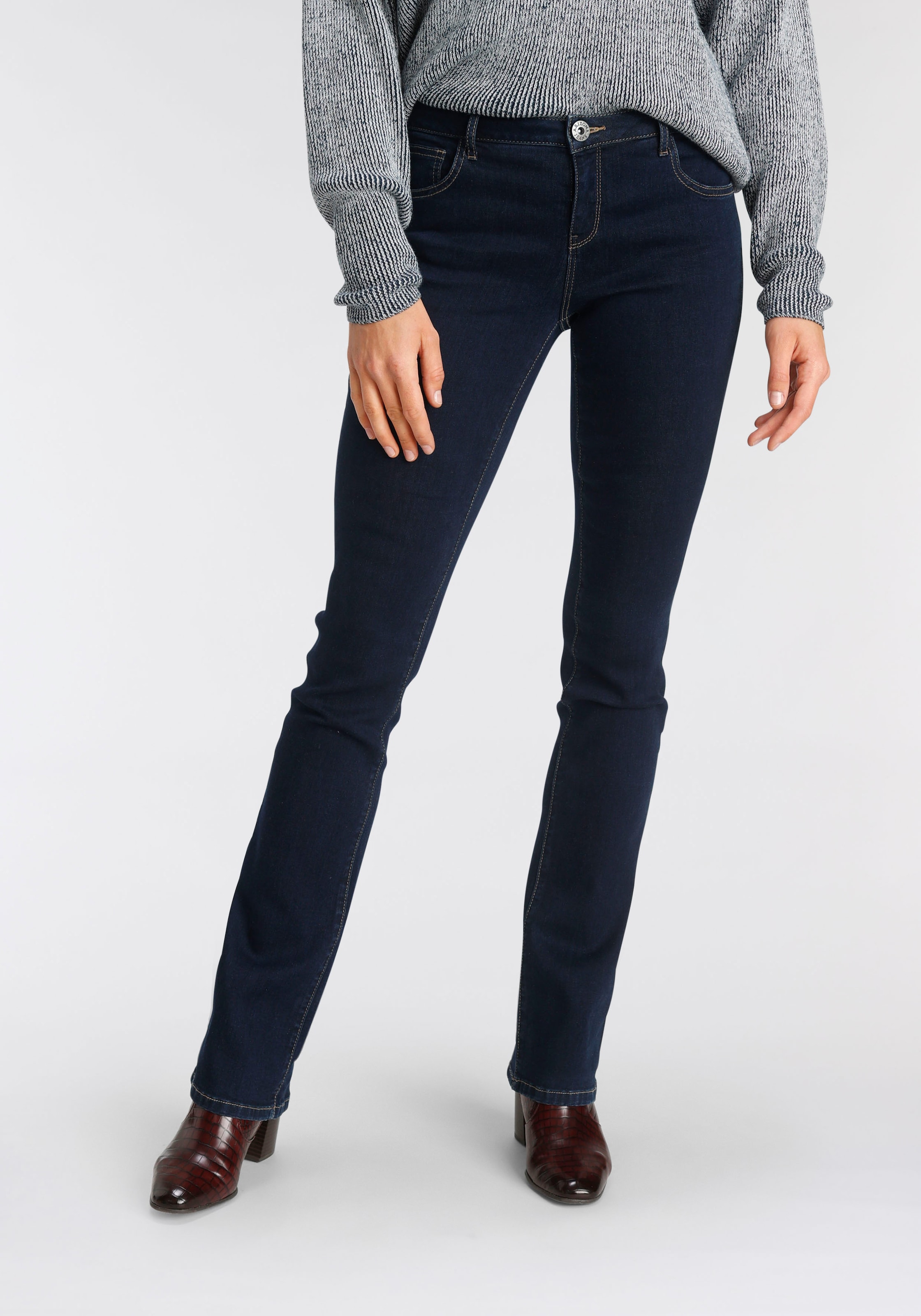 Arizona Bootcut-Jeans »Ultra-Stretch« normale Passform,  Baby-Bootcut,  Used-Look-Waschung