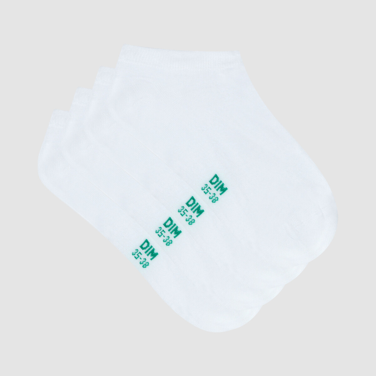 DIM<br>Conjunto de 2 pares de meias.