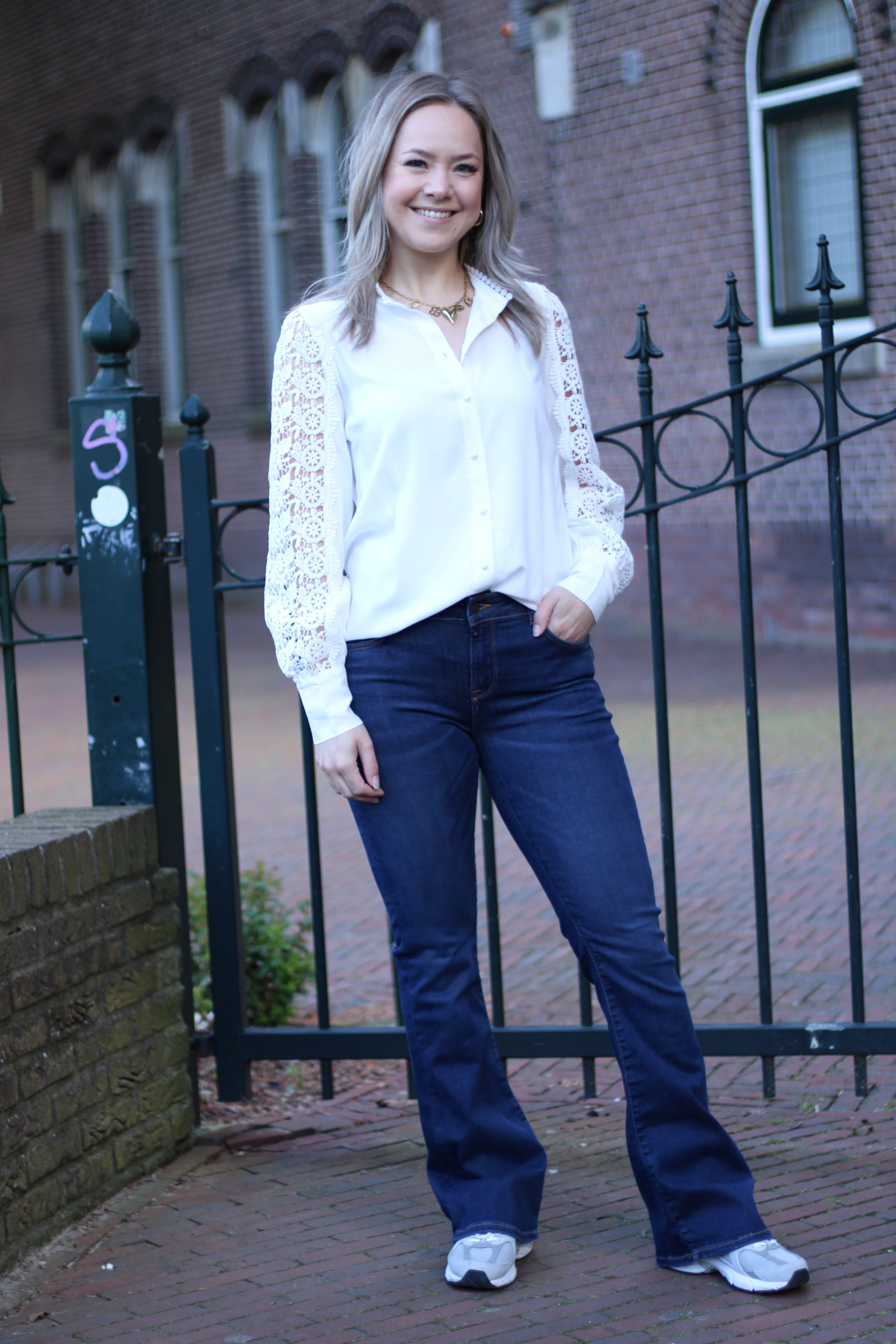 COJ Denim - Laura Flare Jeans - Dark Blue Vintage