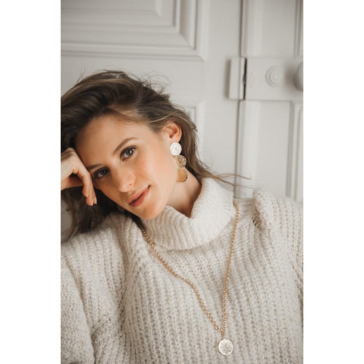 maxi boucles d'oreilles puces pendantes ronds martelés doré à l'or fin - HESTIA