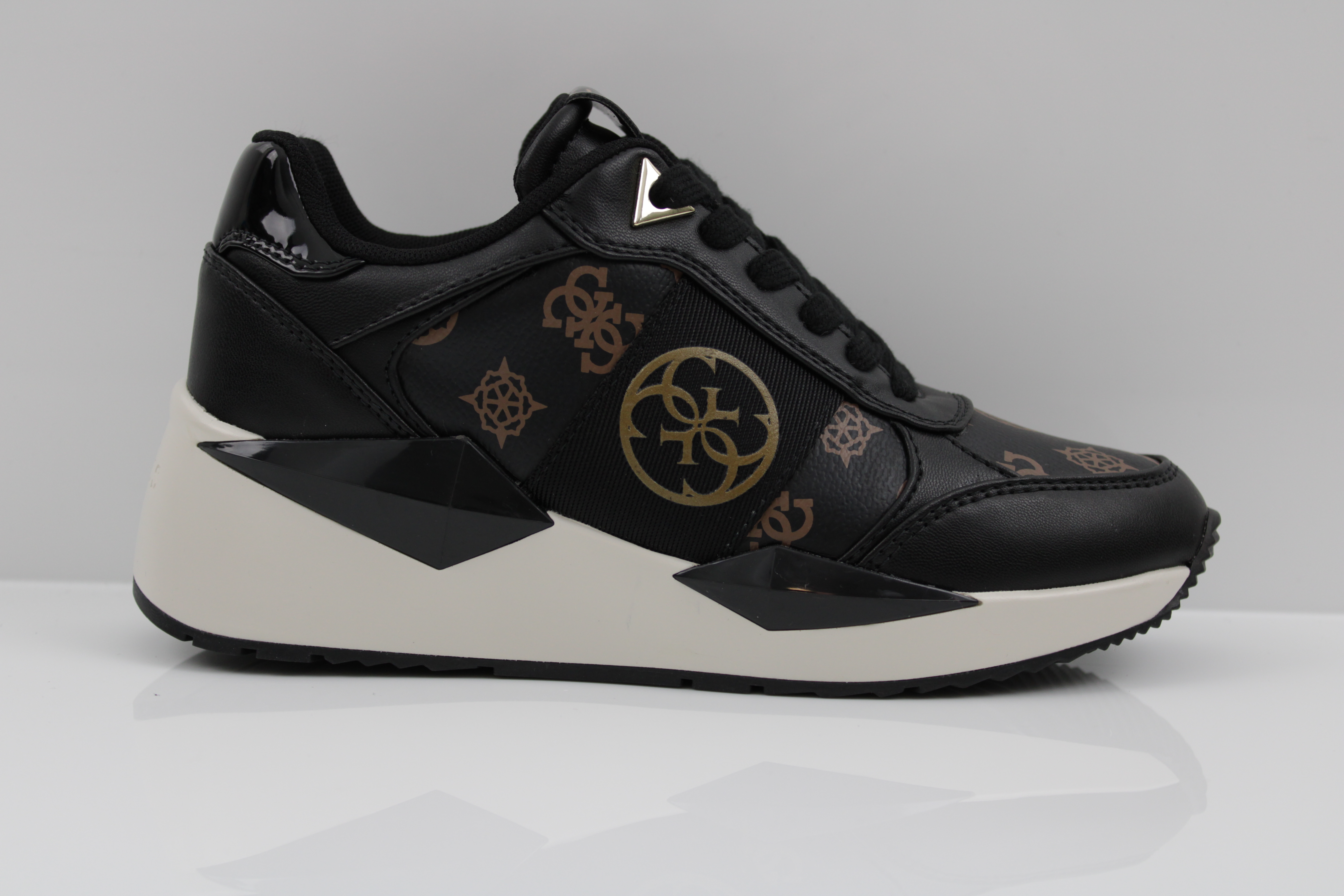 Guess Sneaker