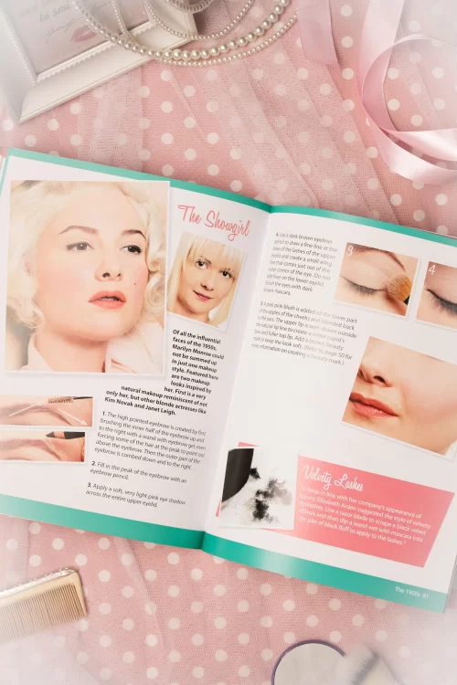 Lauren Rennells Retro make-up: technieken voor het aanbrengen van de vintage look