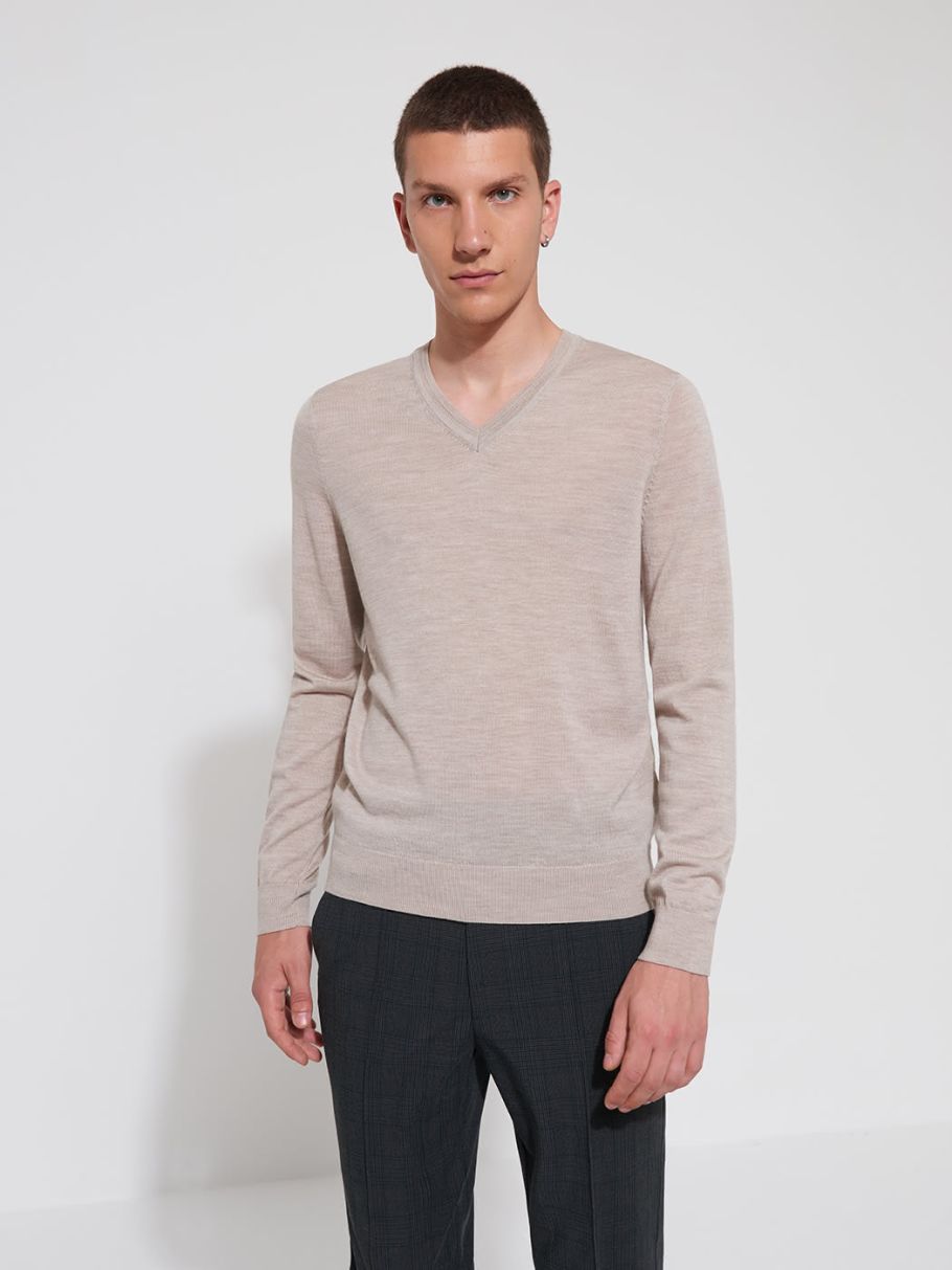 Pull col V en laine mérinos