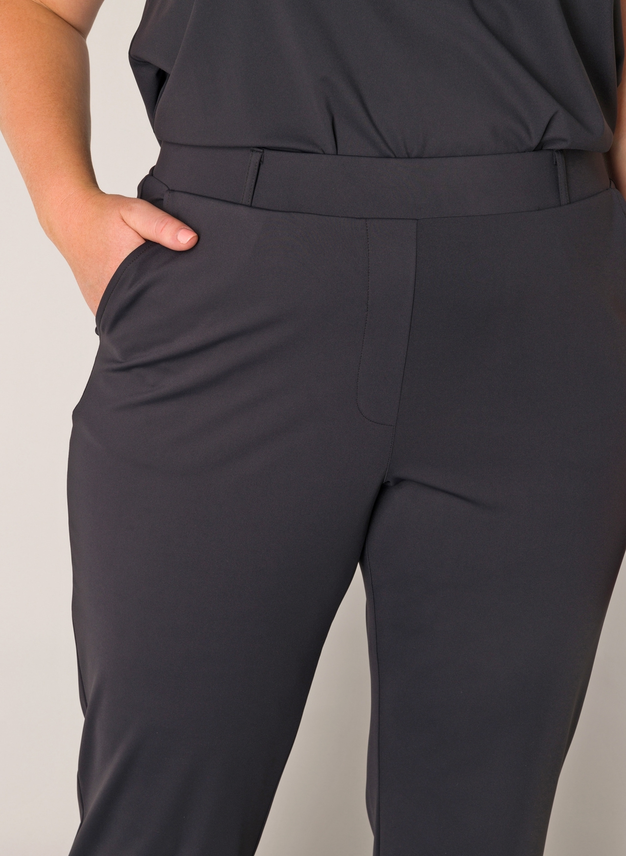 Base Level Curvy Stoffhose »Lori«  Sommerhose mit Stetch und leichtem Schlag