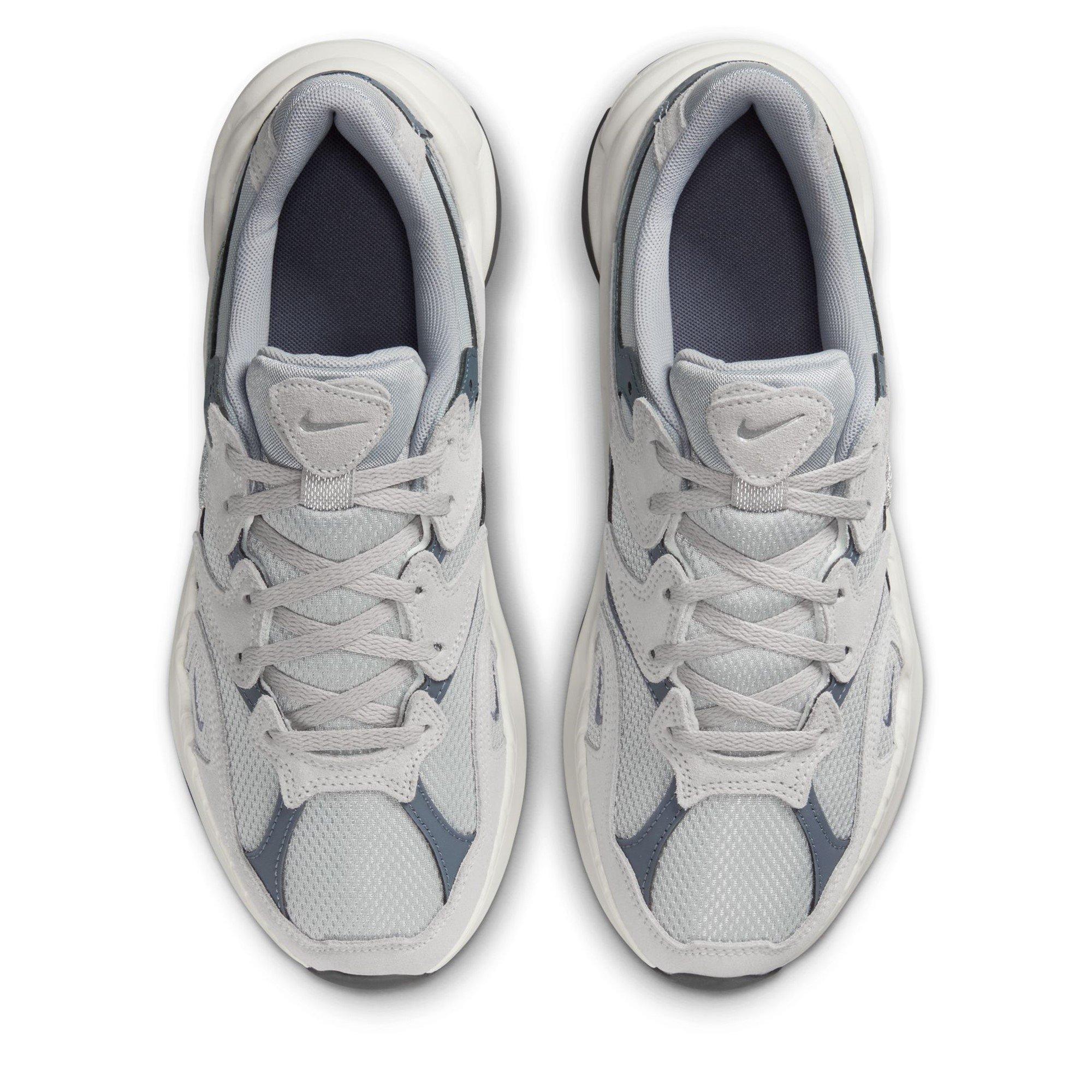 Nike AL8