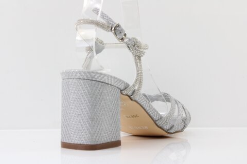 Menbur Sandalen
