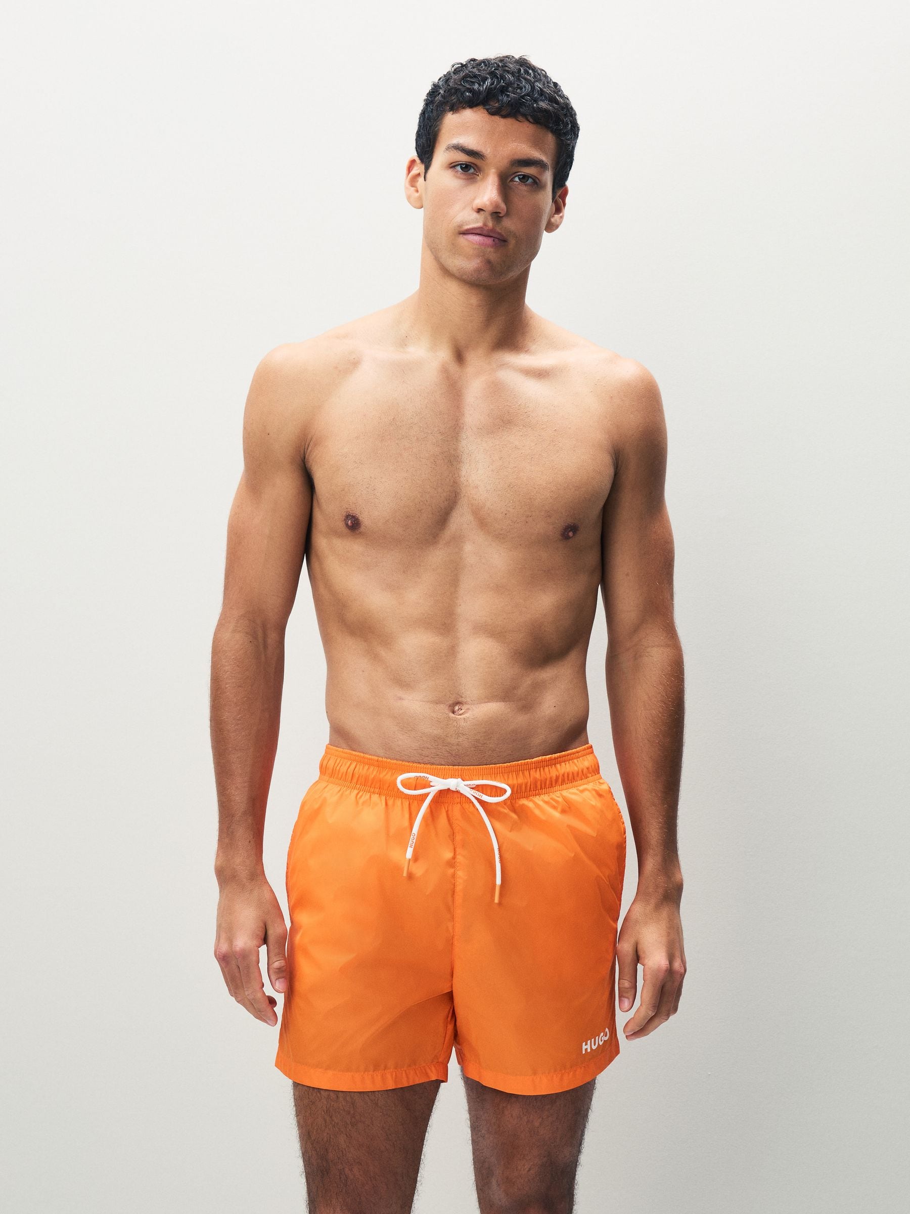 Oranje - HUGO Gevoerde zwembroek met contrasterend logo