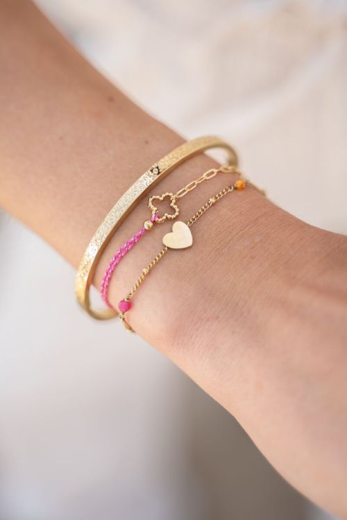 Armbandje met hartje en kralen