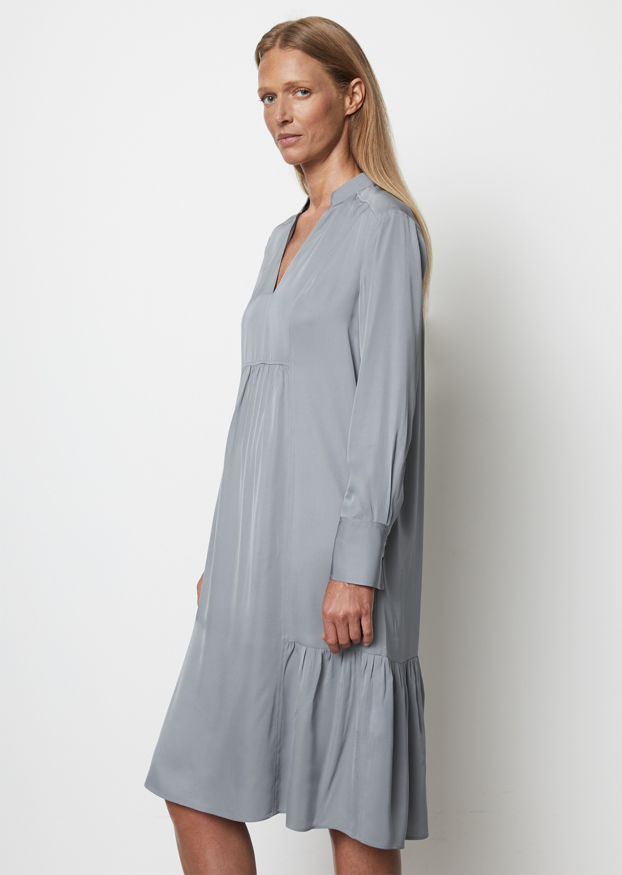 Kaskadenkleid relaxedaus Viskose-Twill