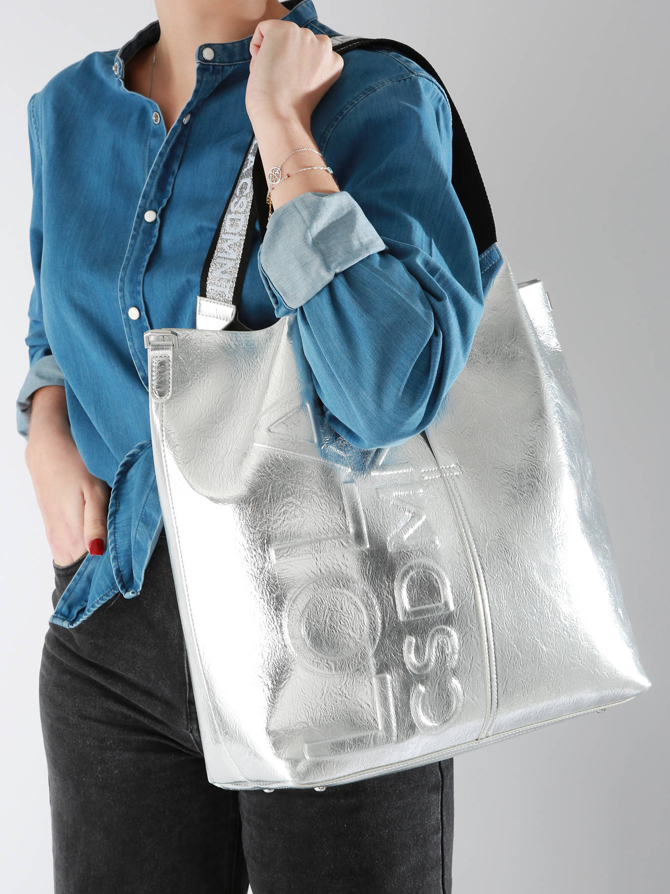 Sac port paule Irise LOLA CASADEMUNT