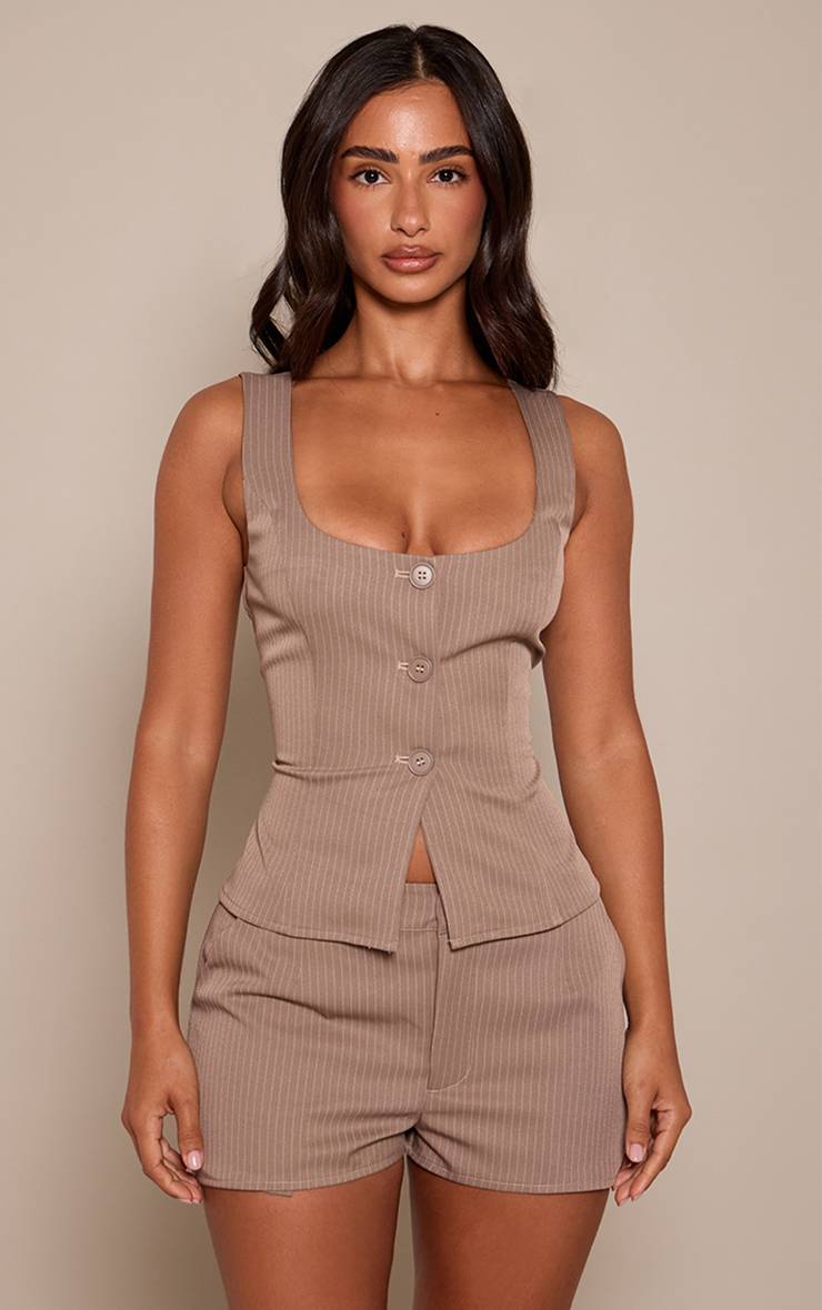 Taupe Short Mini Tailleur À Fines Rayures Petite