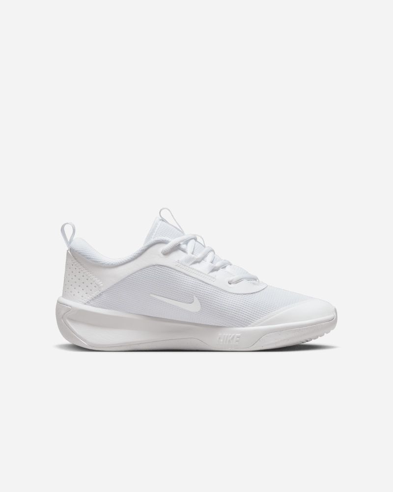 Chaussures Nike Omni Multi-Court Blanc pour enfant