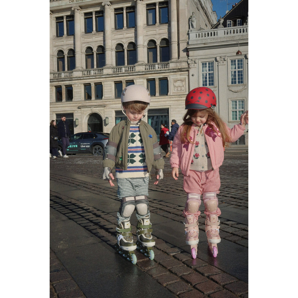 Køb Konges Sløjd Kalamata Light Up Roller Skates