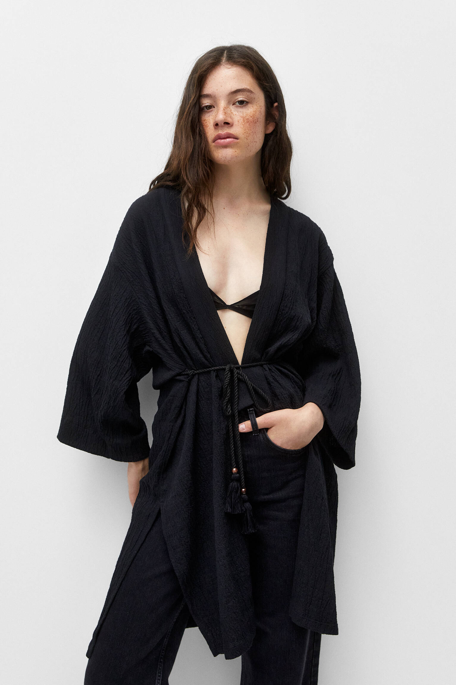 Kimono longo com bainha - Preto