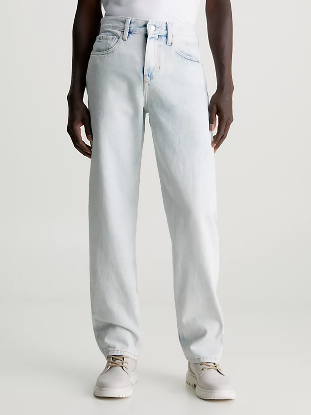 Calça jeans reta dos anos 90