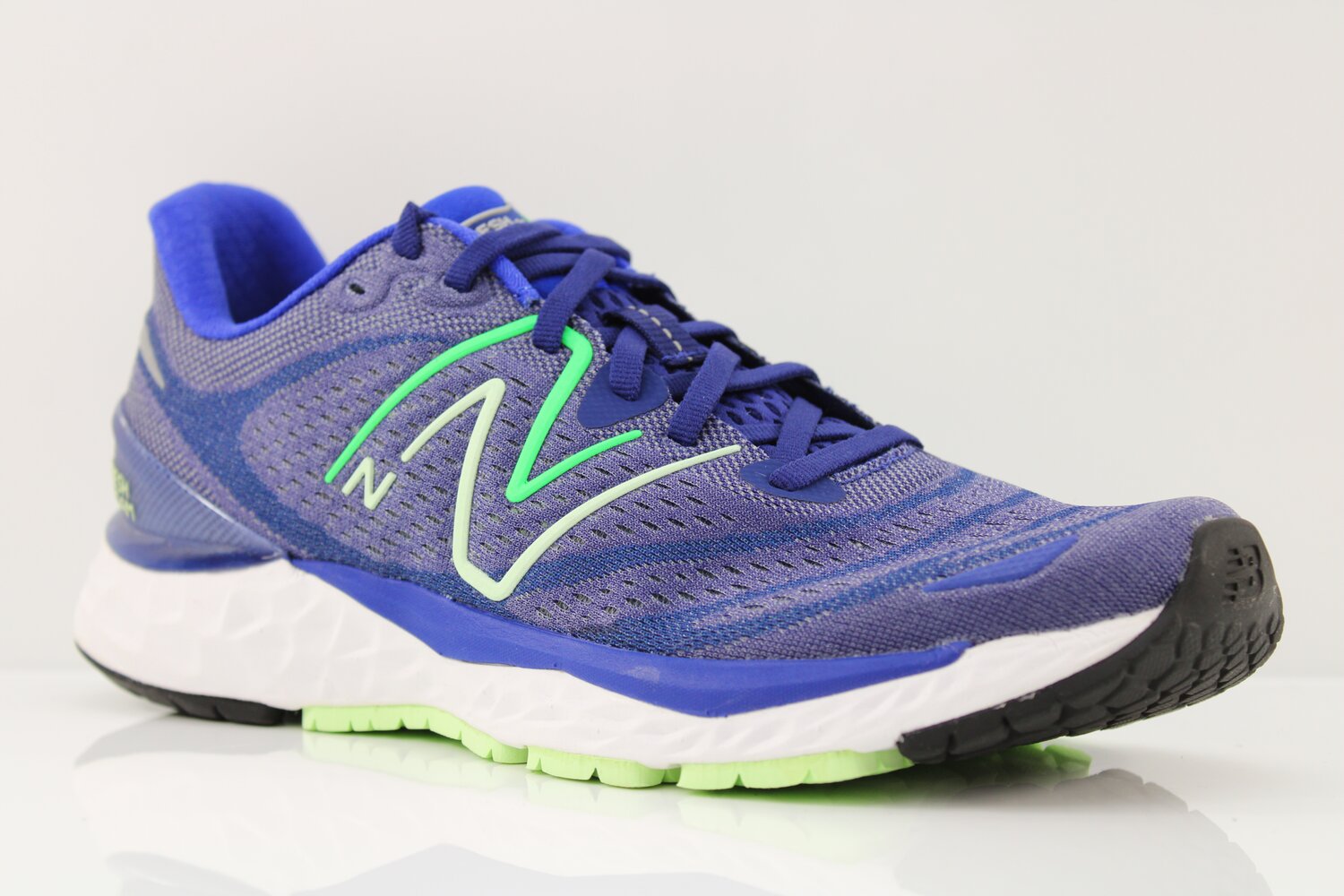New Balance Fresh Foam Solvi V4