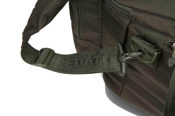 Sac Fox Rage Predator Carryall (avec Boîtes de Pêche)